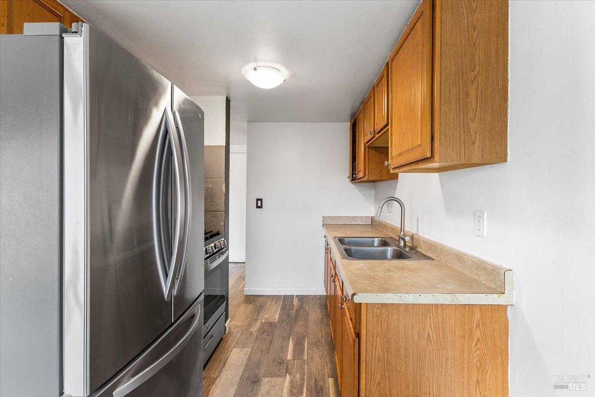 Detail Gallery Image 12 of 32 For 729 Rockwell Pl, Santa Rosa,  CA 95401 - 2 Beds | 1/1 Baths