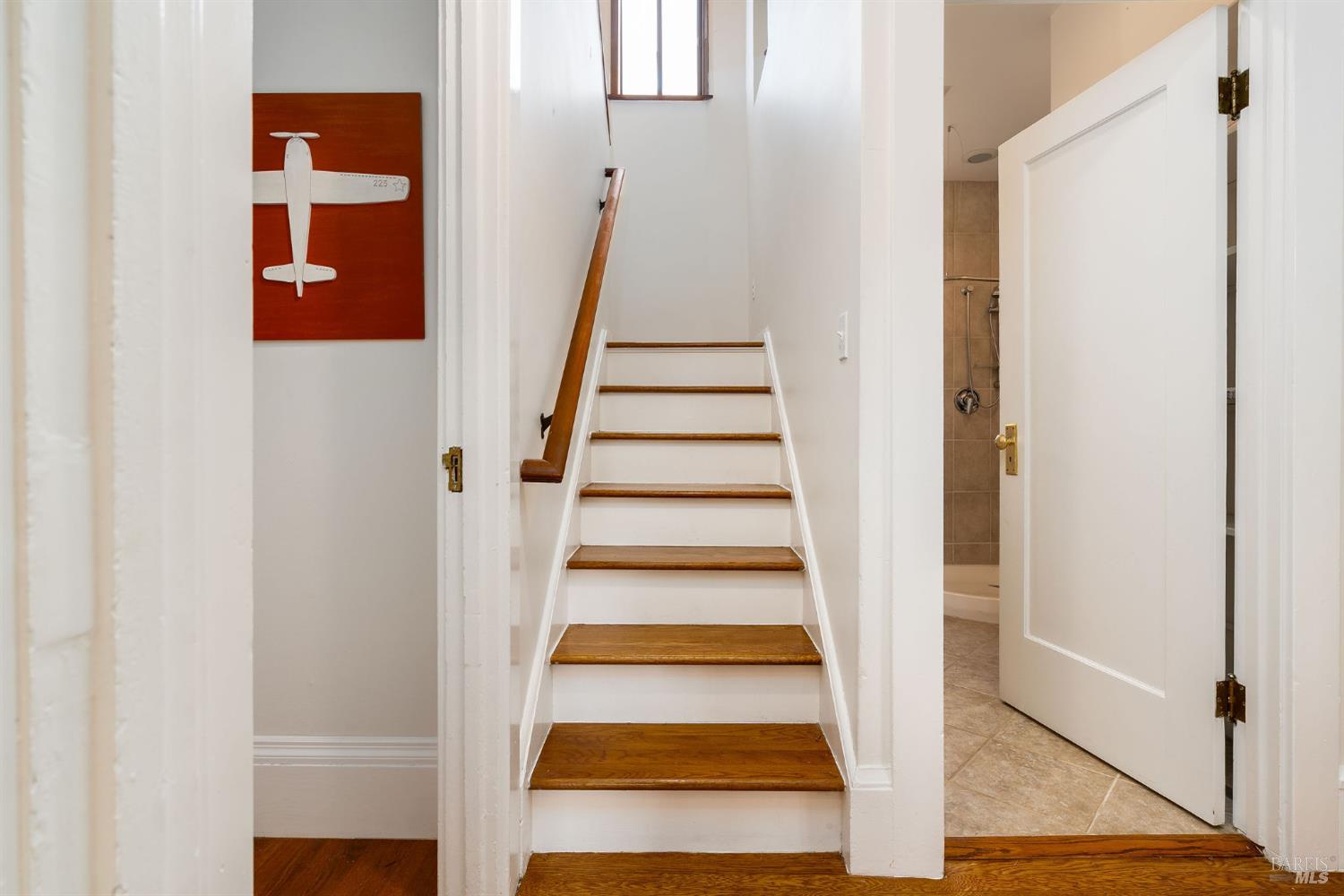 Detail Gallery Image 25 of 52 For 3009 Humboldt Ave, Oakland,  CA 94602 - 5 Beds | 2 Baths
