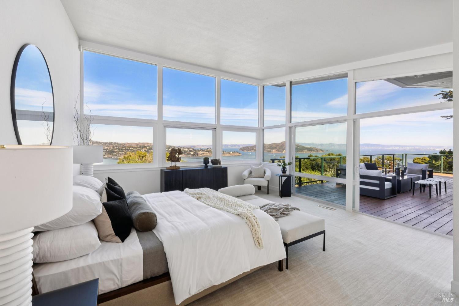 Detail Gallery Image 25 of 66 For 15 Prospect Ave, Sausalito,  CA 94965 - 3 Beds | 3/2 Baths