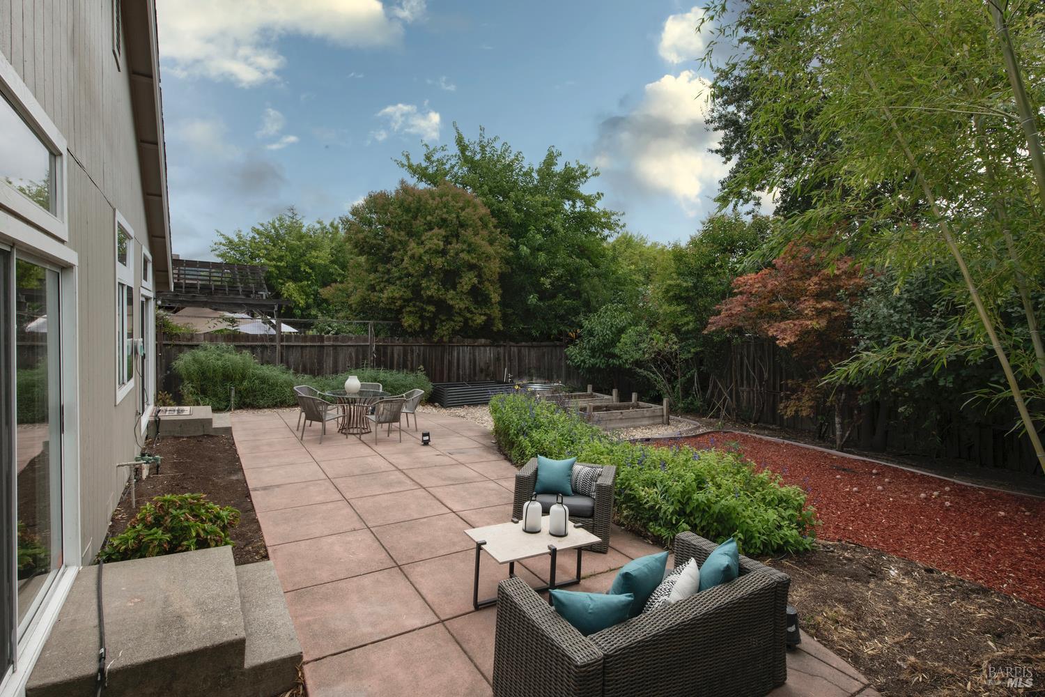 Detail Gallery Image 39 of 47 For 15401 Thomas St, Glen Ellen,  CA 95442 - 3 Beds | 2 Baths