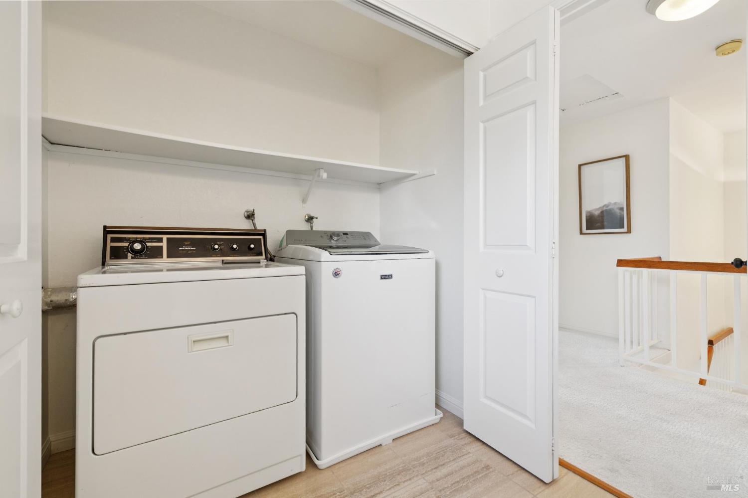 Detail Gallery Image 34 of 40 For 54 Sandpiper Cir, Corte Madera,  CA 94925 - 3 Beds | 2/1 Baths