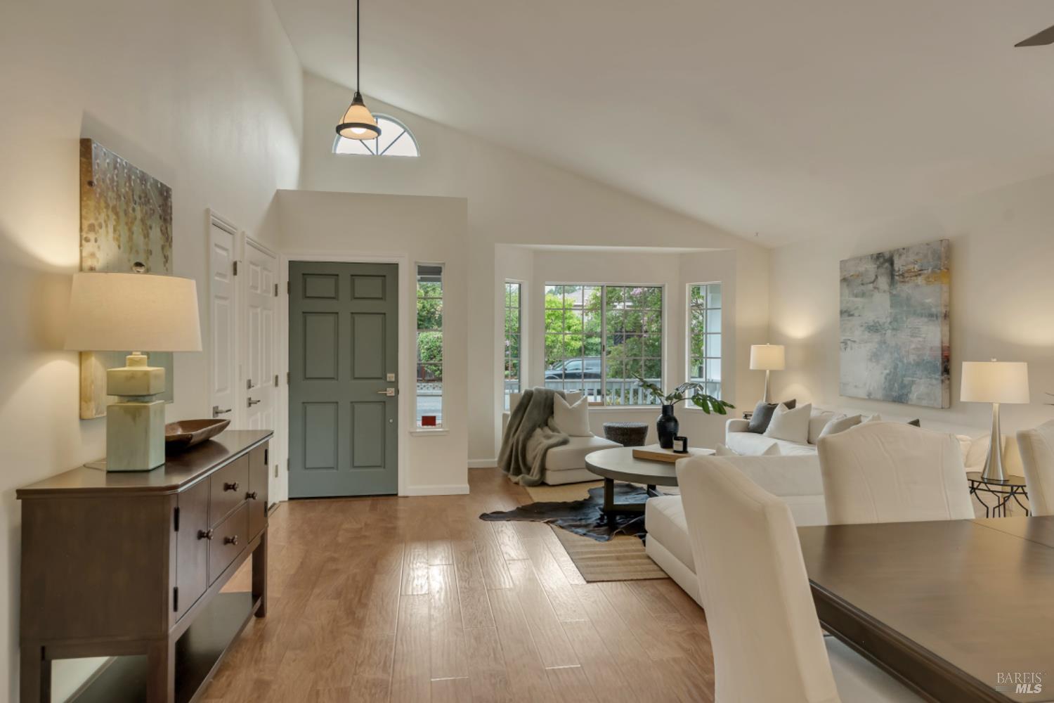 Detail Gallery Image 18 of 47 For 15401 Thomas St, Glen Ellen,  CA 95442 - 3 Beds | 2 Baths