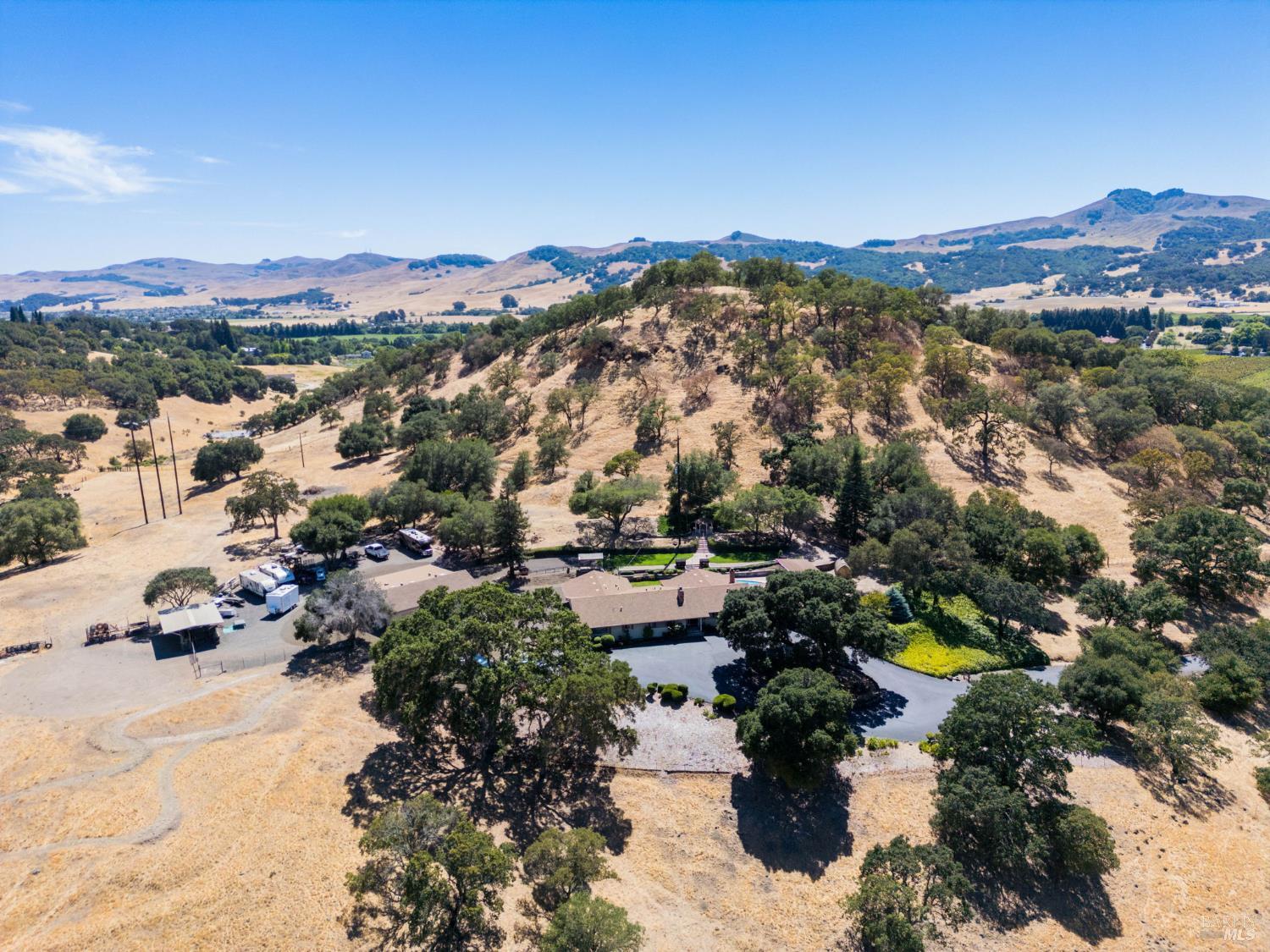 Detail Gallery Image 52 of 64 For 1850 Cravea Ln, Fairfield,  CA 94534 - 5 Beds | 2/1 Baths