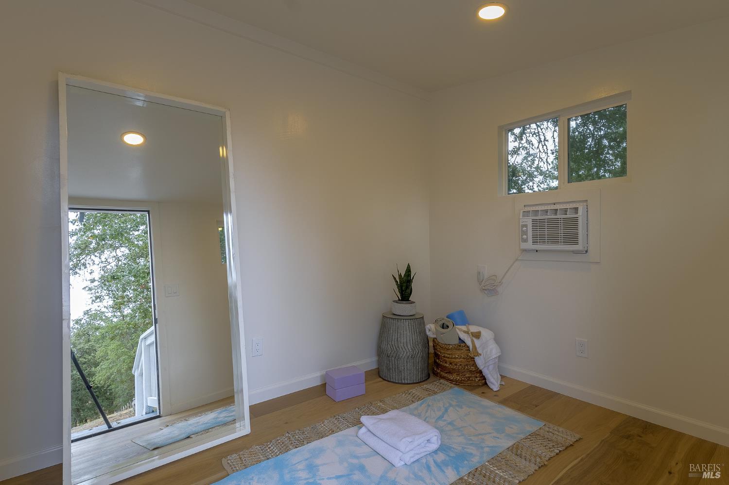 Detail Gallery Image 30 of 59 For 2711 Mark West Station Rd, Windsor,  CA 95492 - 4 Beds | 2 Baths
