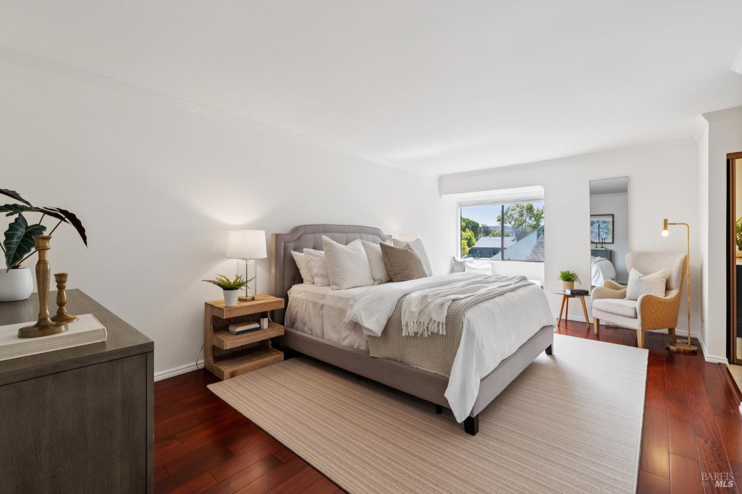 Detail Gallery Image 21 of 40 For 54 Sandpiper Cir, Corte Madera,  CA 94925 - 3 Beds | 2/1 Baths