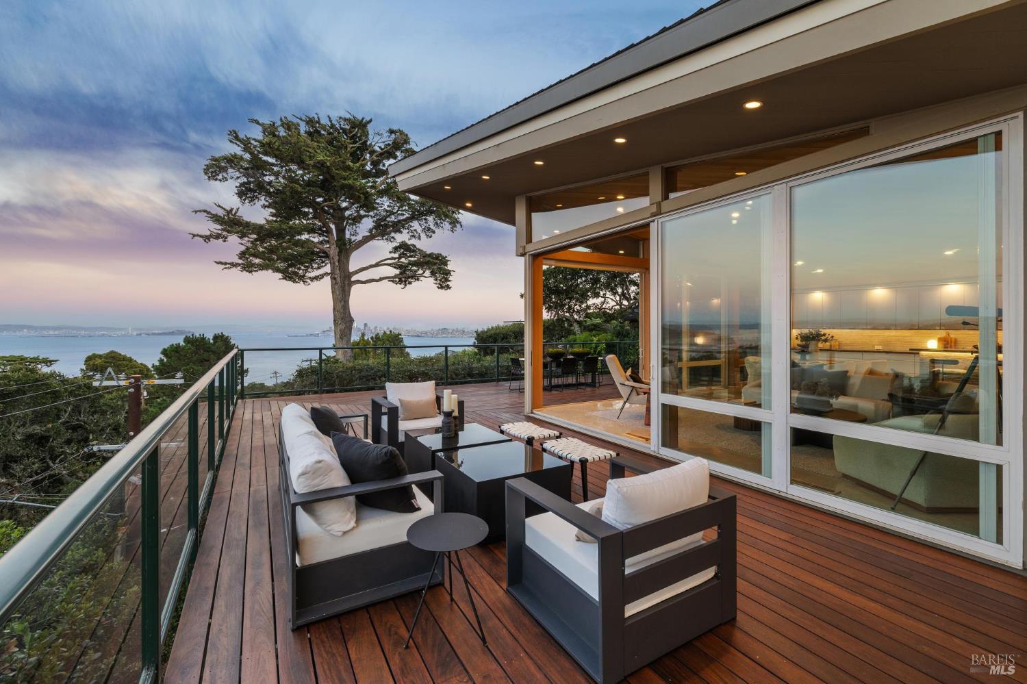 Detail Gallery Image 59 of 66 For 15 Prospect Ave, Sausalito,  CA 94965 - 3 Beds | 3/2 Baths