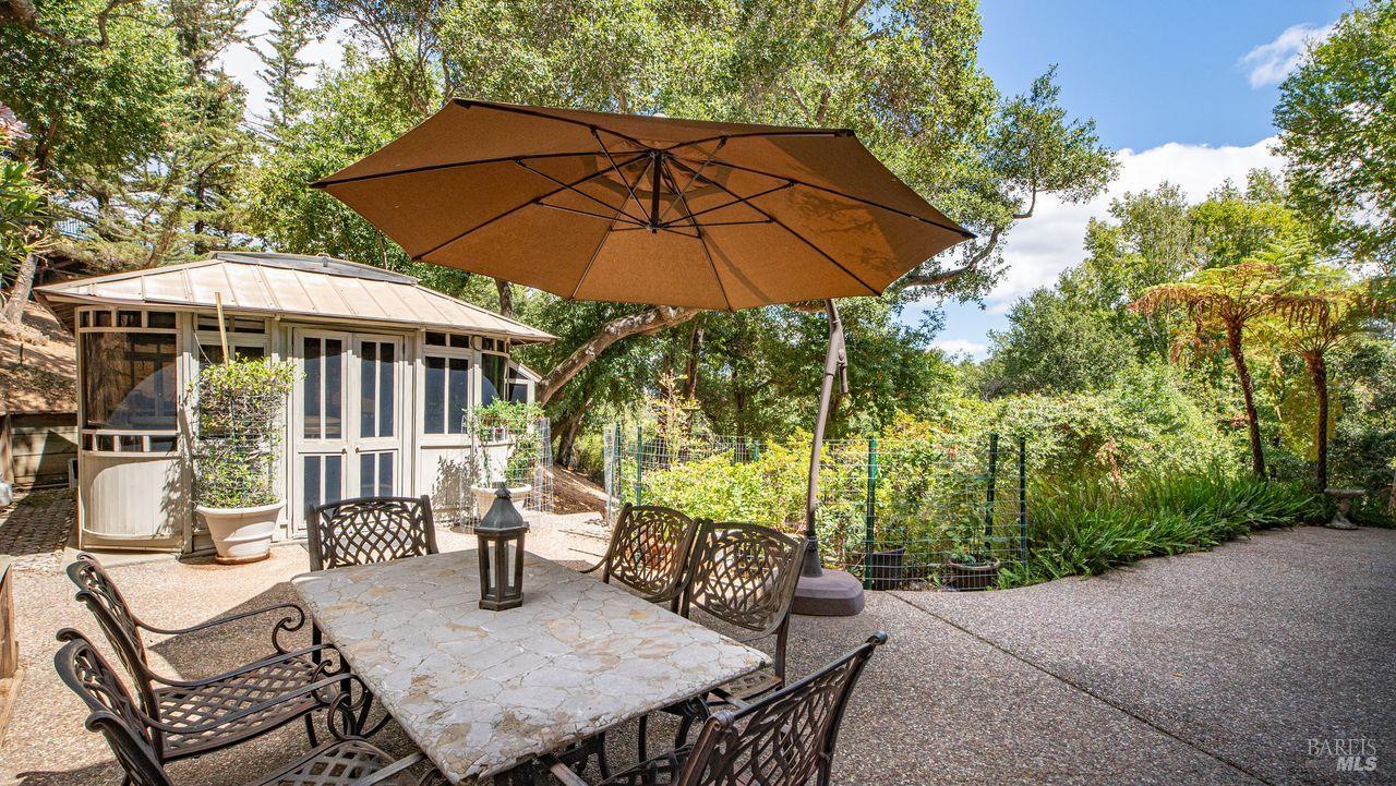 Detail Gallery Image 39 of 42 For 170 Wild Horse Valley Dr, Novato,  CA 94947 - 5 Beds | 2/1 Baths