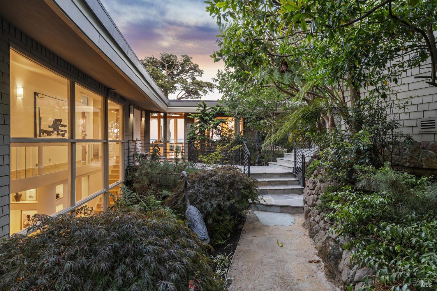 Detail Gallery Image 51 of 66 For 15 Prospect Ave, Sausalito,  CA 94965 - 3 Beds | 3/2 Baths