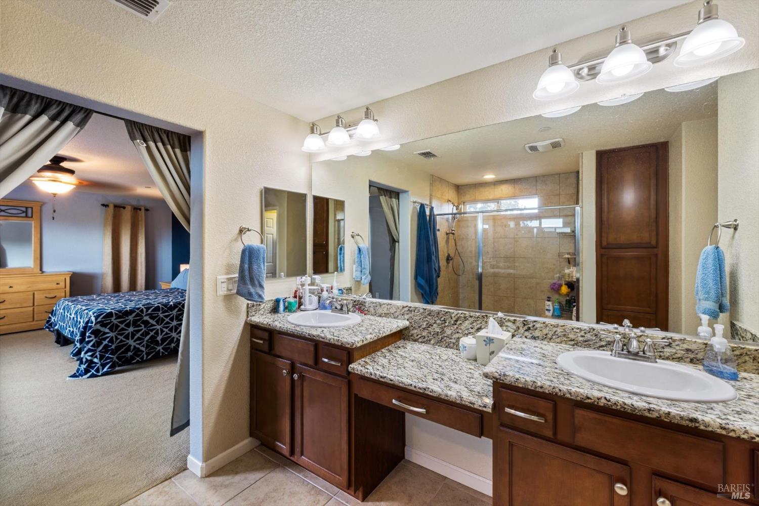 Detail Gallery Image 28 of 43 For 1391 Couples Cir, Fairfield,  CA 94533 - 5 Beds | 3 Baths