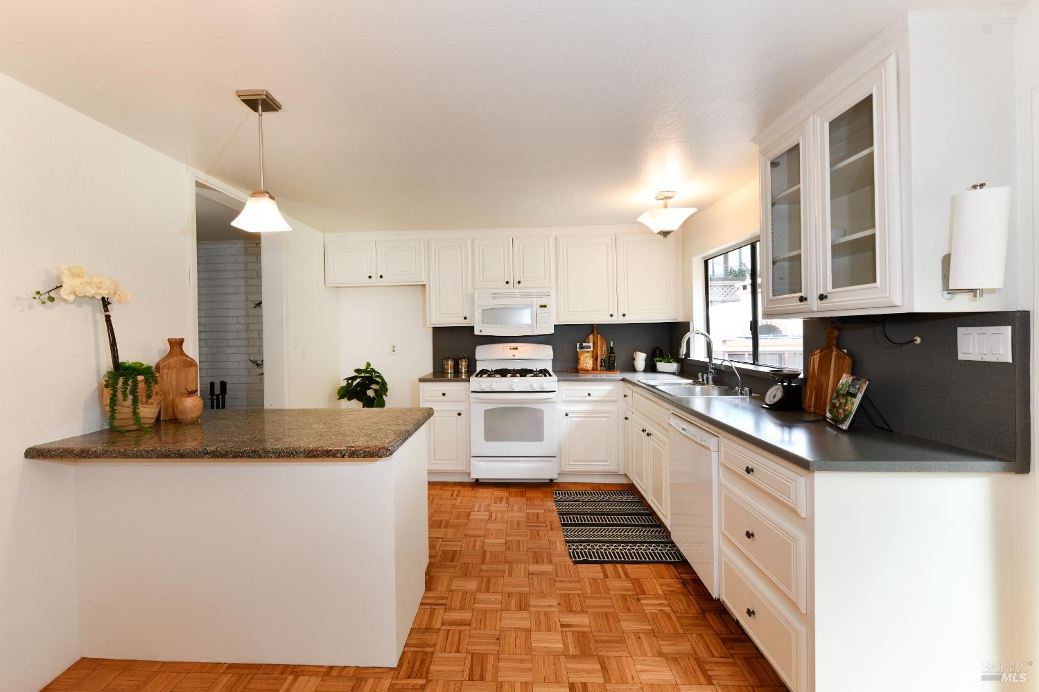 Detail Gallery Image 17 of 65 For 2090 Big Ranch Rd, Napa,  CA 94558 - 3 Beds | 2 Baths
