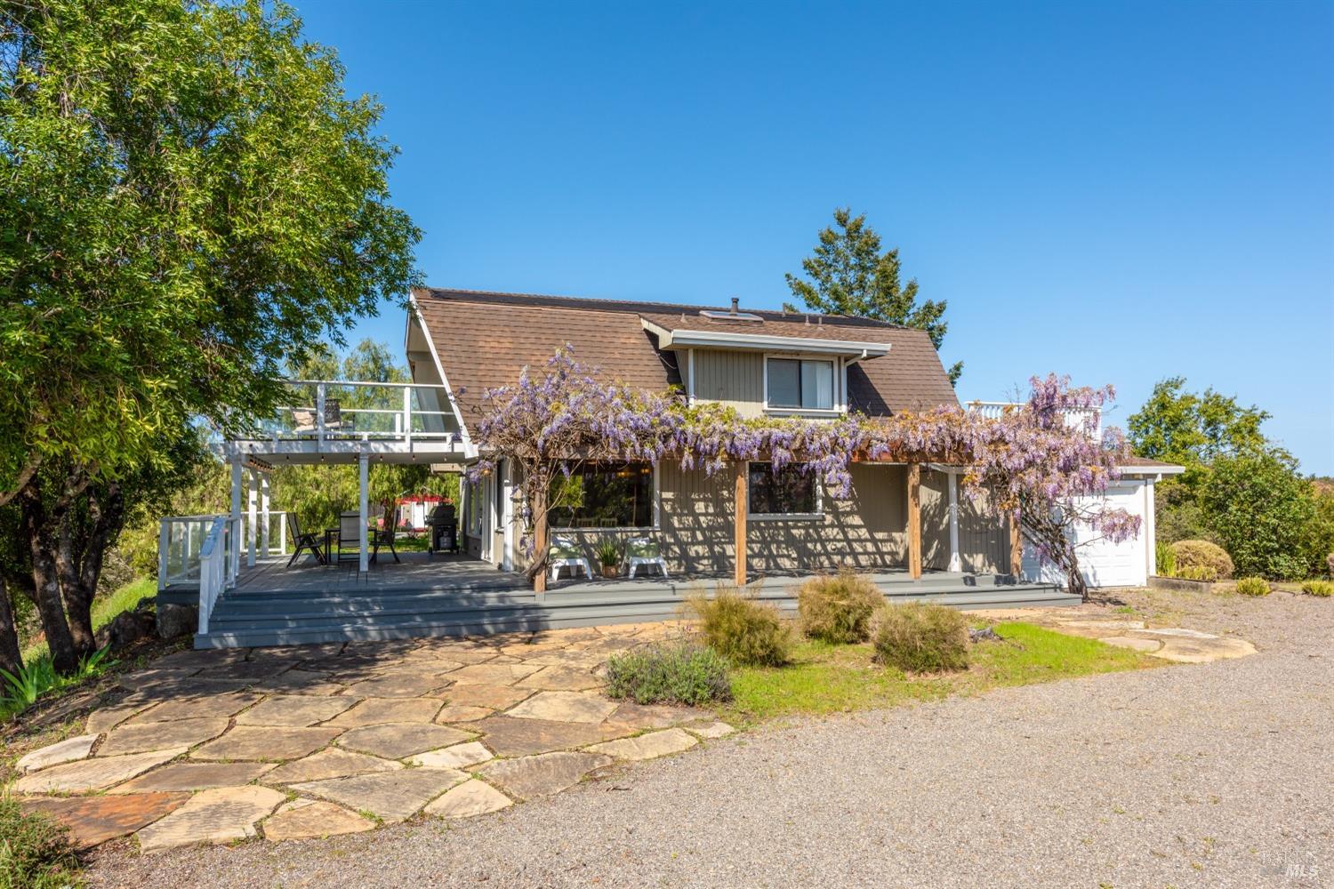 Detail Gallery Image 5 of 64 For 5750 Chemise Rd, Healdsburg,  CA 95448 - – Beds | – Baths