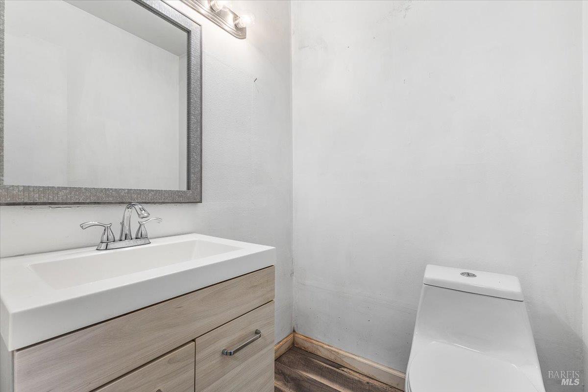 Detail Gallery Image 25 of 32 For 729 Rockwell Pl, Santa Rosa,  CA 95401 - 2 Beds | 1/1 Baths
