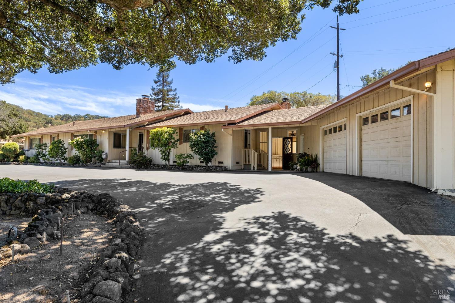 Detail Gallery Image 3 of 64 For 1850 Cravea Ln, Fairfield,  CA 94534 - 5 Beds | 2/1 Baths