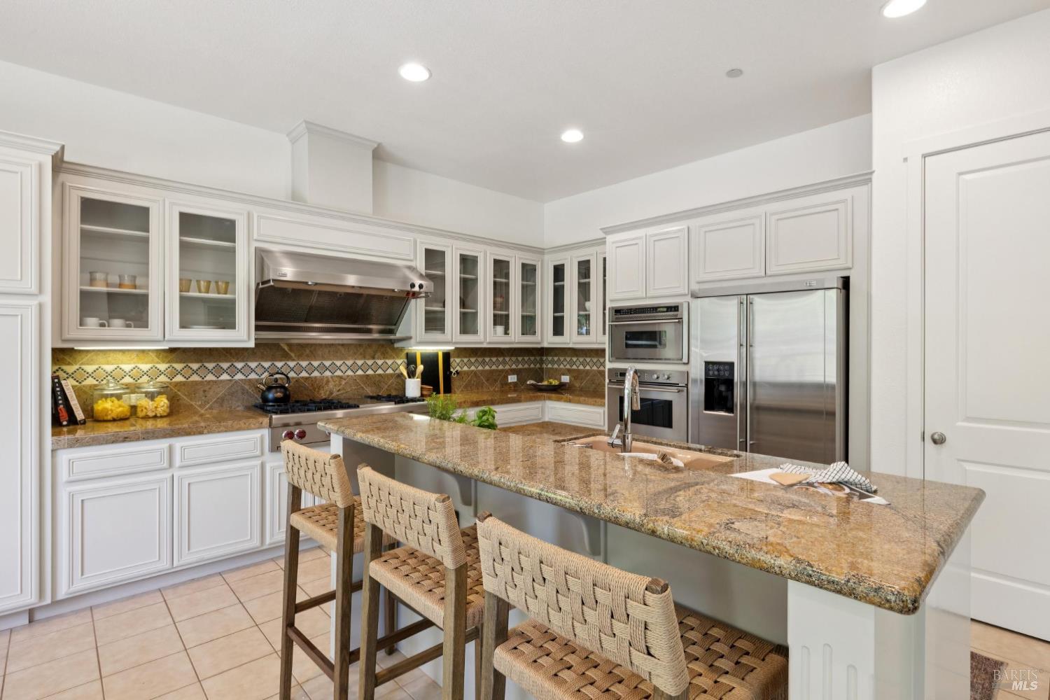 Detail Gallery Image 23 of 49 For 221 Spindle Ct, San Rafael,  CA 94903 - 4 Beds | 4 Baths