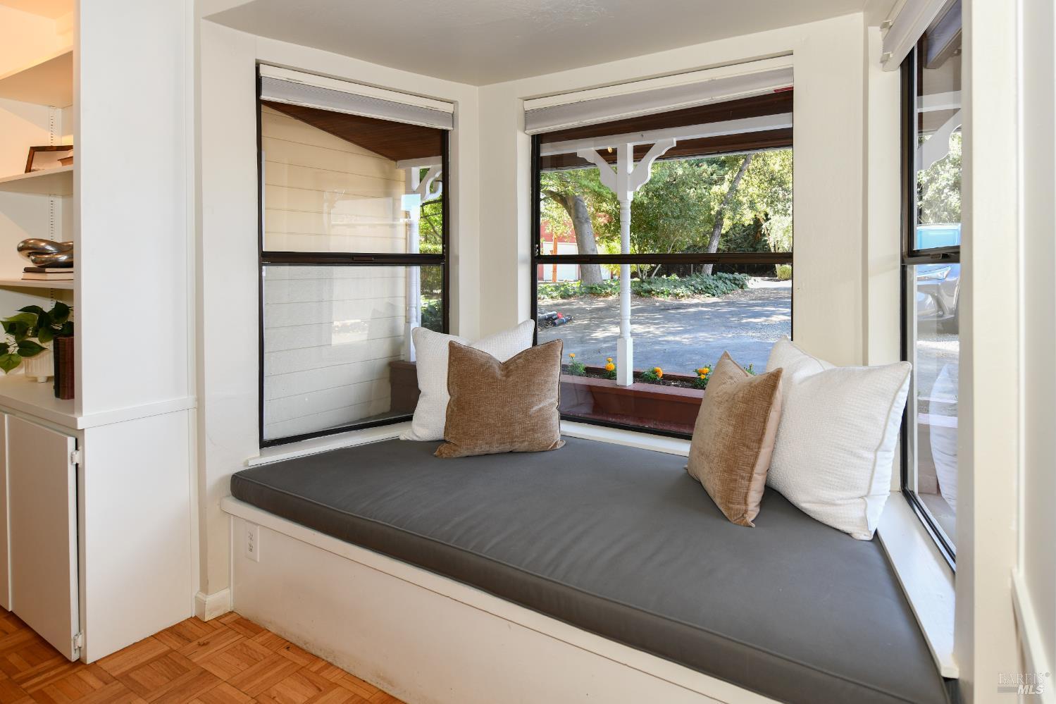 Detail Gallery Image 10 of 65 For 2090 Big Ranch Rd, Napa,  CA 94558 - 3 Beds | 2 Baths