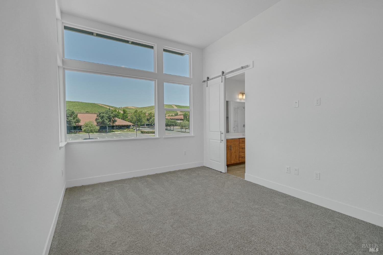 Detail Gallery Image 13 of 23 For 299 Hermes Cmn, Livermore,  CA 94551 - 1 Beds | 1/1 Baths