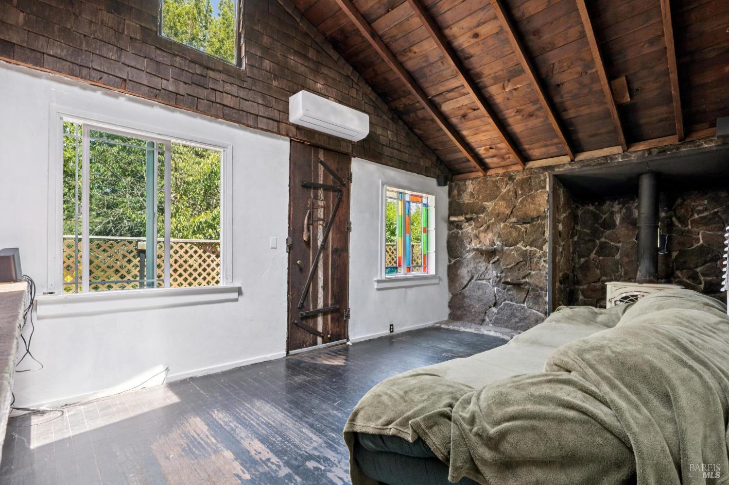 Detail Gallery Image 36 of 69 For 381 Forrest Ave, Fairfax,  CA 94930 - 2 Beds | 1/1 Baths