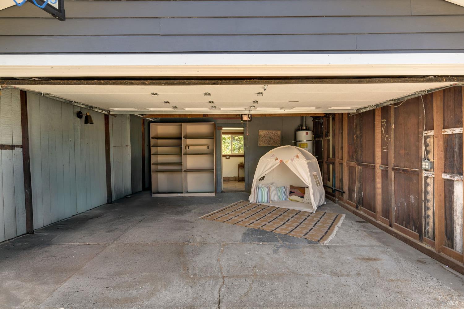 Detail Gallery Image 36 of 52 For 3009 Humboldt Ave, Oakland,  CA 94602 - 5 Beds | 2 Baths