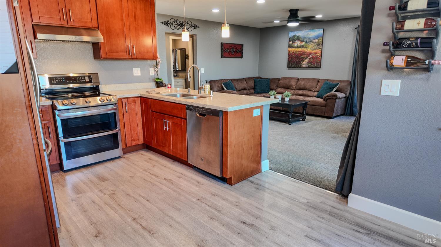 Detail Gallery Image 11 of 42 For 1124 Capistrano Ct, Fairfield,  CA 94534 - 4 Beds | 2/1 Baths