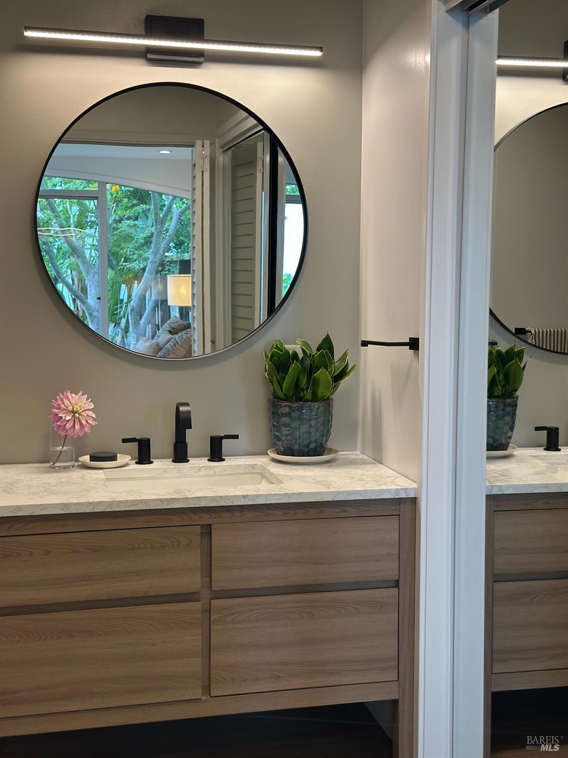 Detail Gallery Image 46 of 76 For 2108 Shelter Bay Ave, Mill Valley,  CA 94941 - 2 Beds | 2 Baths