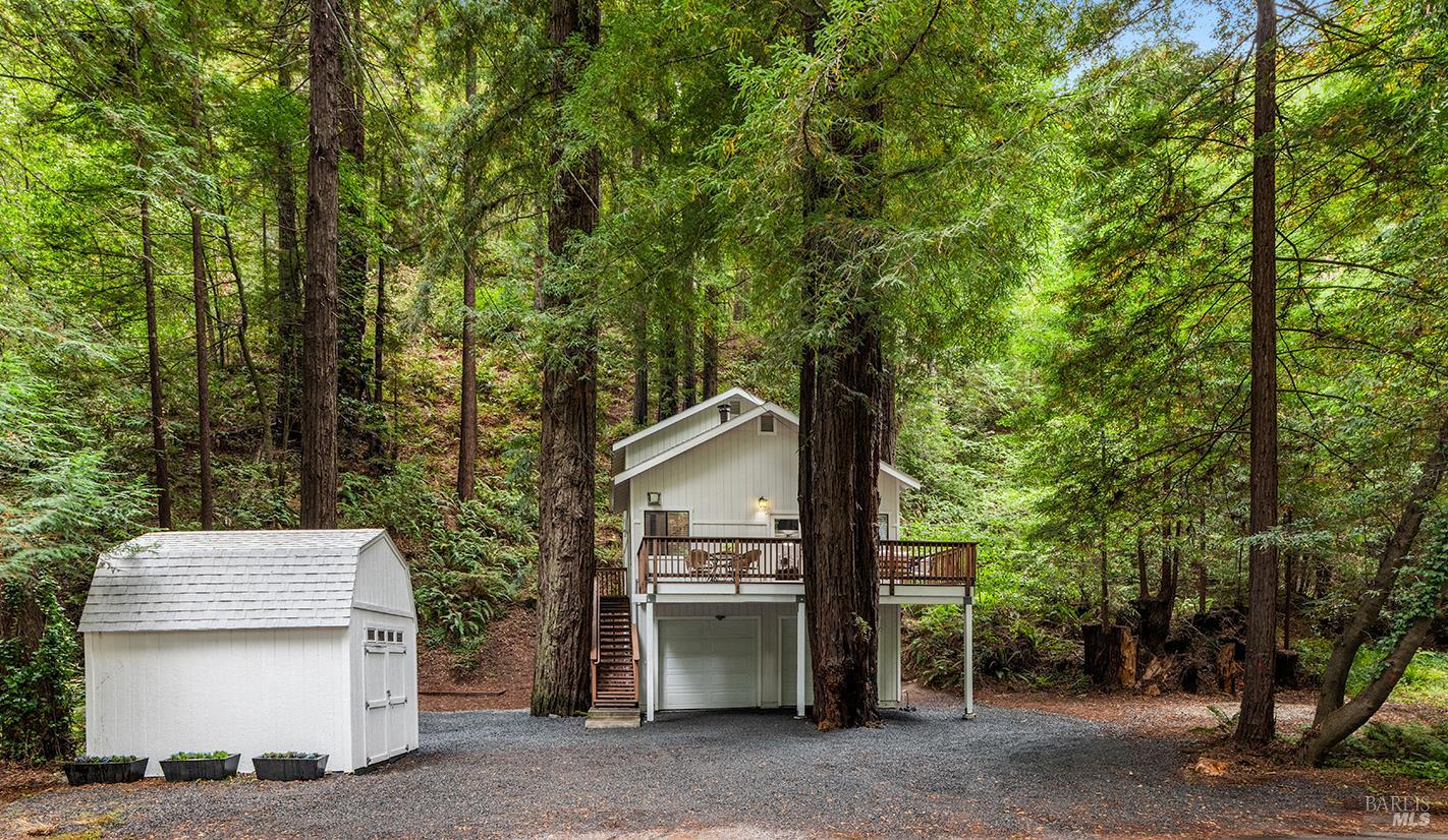 Detail Gallery Image 2 of 25 For 1025 Cazadero Hwy, Cazadero,  CA 95421 - 2 Beds | 2 Baths
