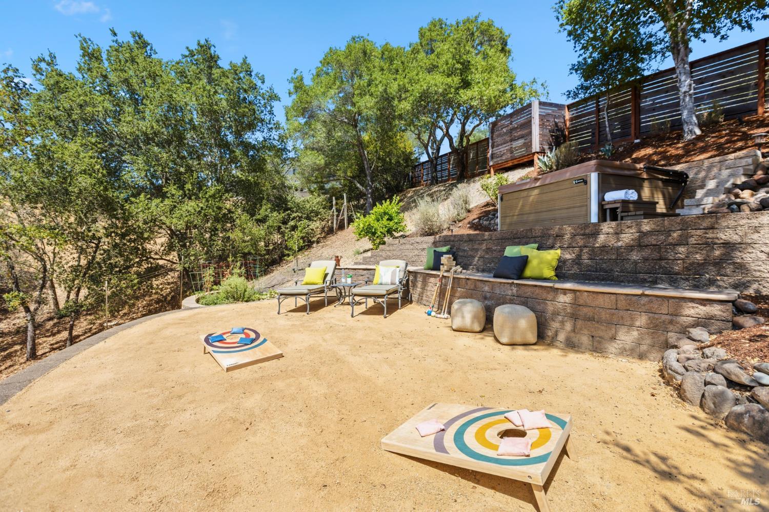 Detail Gallery Image 52 of 63 For 103 Holstein Rd, San Anselmo,  CA 94960 - 3 Beds | 2/1 Baths