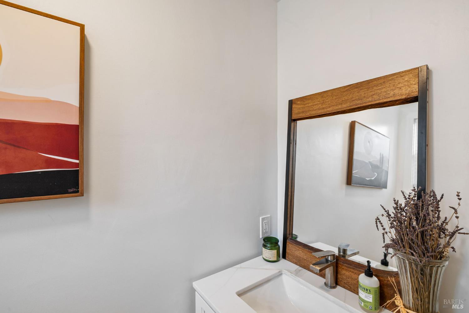 Detail Gallery Image 32 of 56 For 2010 Old Sonoma Rd, Napa,  CA 94559 - 3 Beds | 1/1 Baths