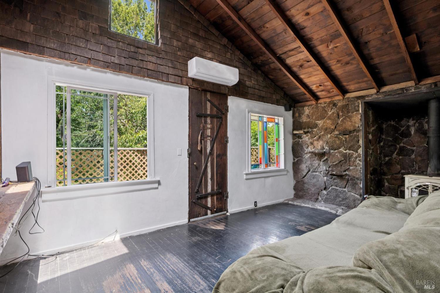 Detail Gallery Image 40 of 69 For 381 Forrest Ave, Fairfax,  CA 94930 - 2 Beds | 1/1 Baths