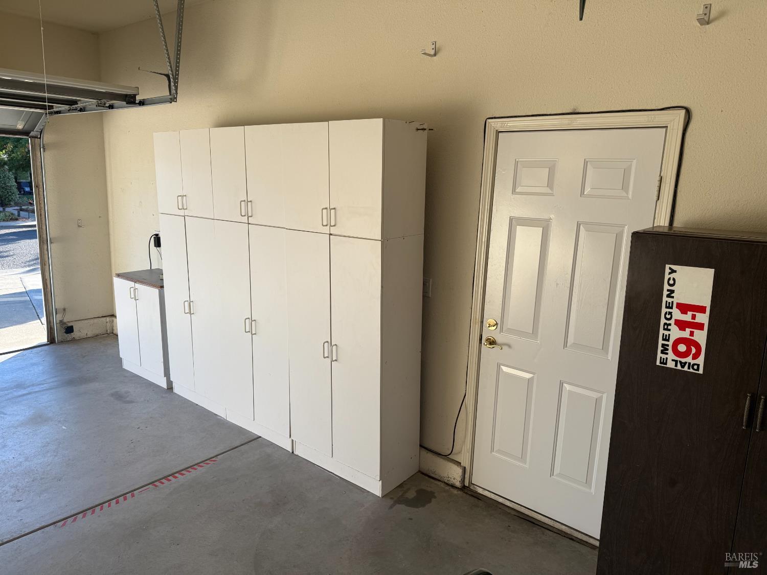 Detail Gallery Image 16 of 38 For 316 Acadia Dr, Petaluma,  CA 94954 - 4 Beds | 2/1 Baths