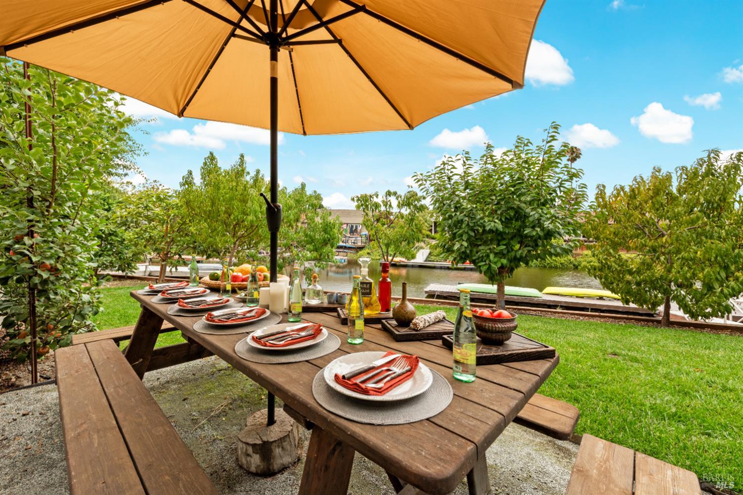 Detail Gallery Image 51 of 99 For 773 Magellan Way, Napa,  CA 94559 - 4 Beds | 3 Baths