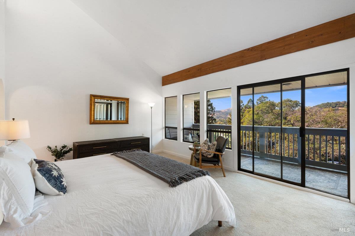 Detail Gallery Image 17 of 32 For 154 Professional Center Pkwy, San Rafael,  CA 94903 - 3 Beds | 2/1 Baths