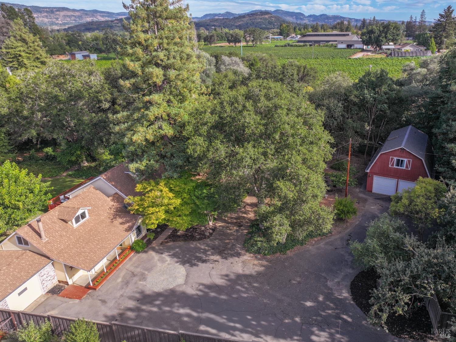 Detail Gallery Image 4 of 65 For 2090 Big Ranch Rd, Napa,  CA 94558 - 3 Beds | 2 Baths
