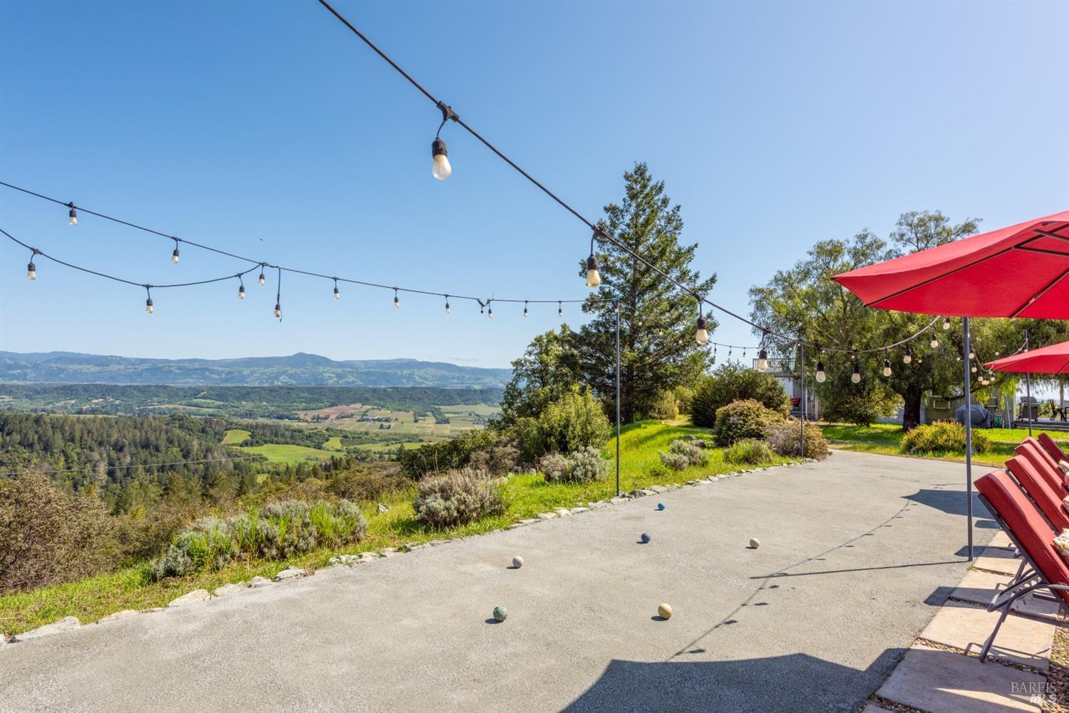 Detail Gallery Image 19 of 64 For 5750 Chemise Rd, Healdsburg,  CA 95448 - – Beds | – Baths