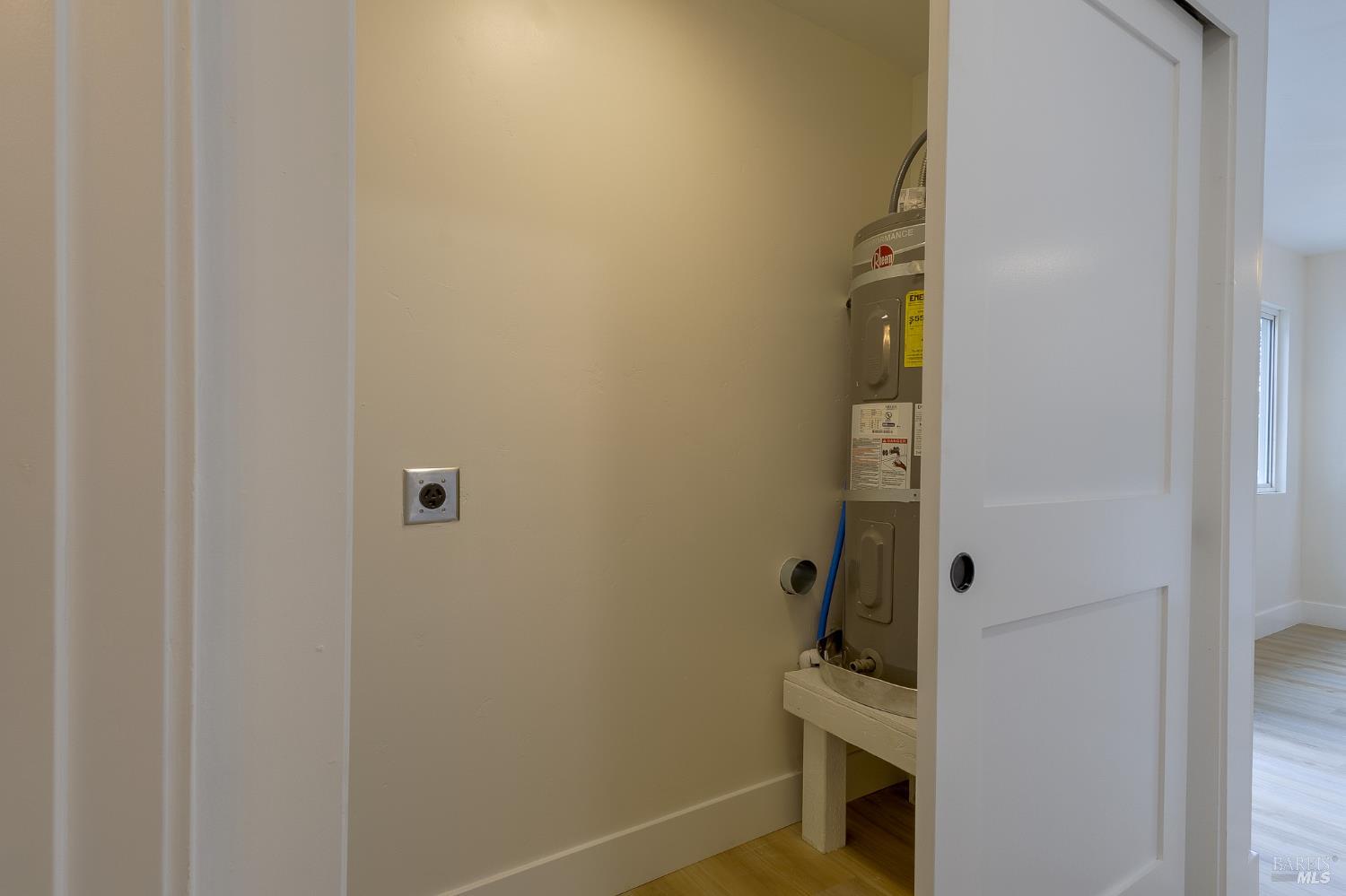 Detail Gallery Image 49 of 59 For 2711 Mark West Station Rd, Windsor,  CA 95492 - 4 Beds | 2 Baths