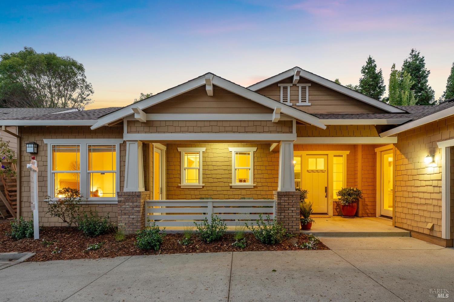 Detail Gallery Image 48 of 49 For 221 Spindle Ct, San Rafael,  CA 94903 - 4 Beds | 4 Baths