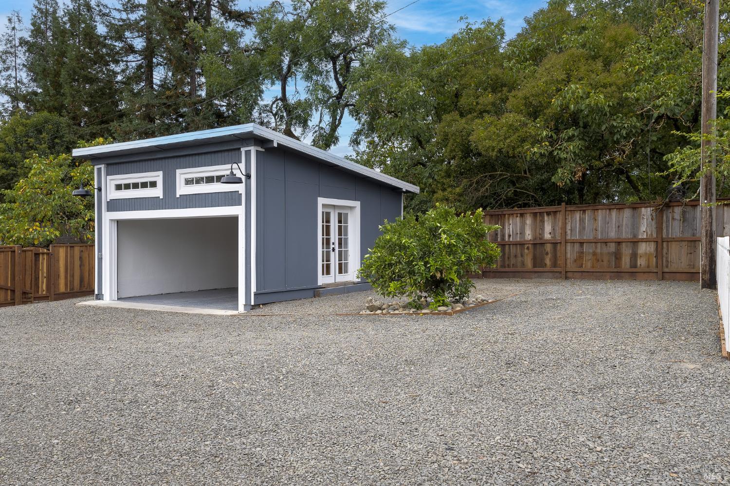 Detail Gallery Image 33 of 59 For 2711 Mark West Station Rd, Windsor,  CA 95492 - 4 Beds | 2 Baths