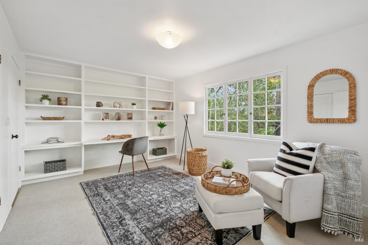 Detail Gallery Image 7 of 78 For 125 Oak Ave, San Anselmo,  CA 94960 - 5 Beds | 2/1 Baths