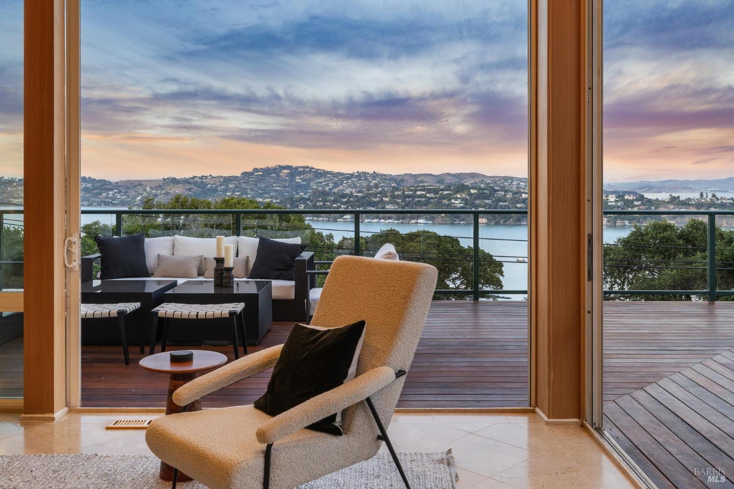 Detail Gallery Image 55 of 66 For 15 Prospect Ave, Sausalito,  CA 94965 - 3 Beds | 3/2 Baths