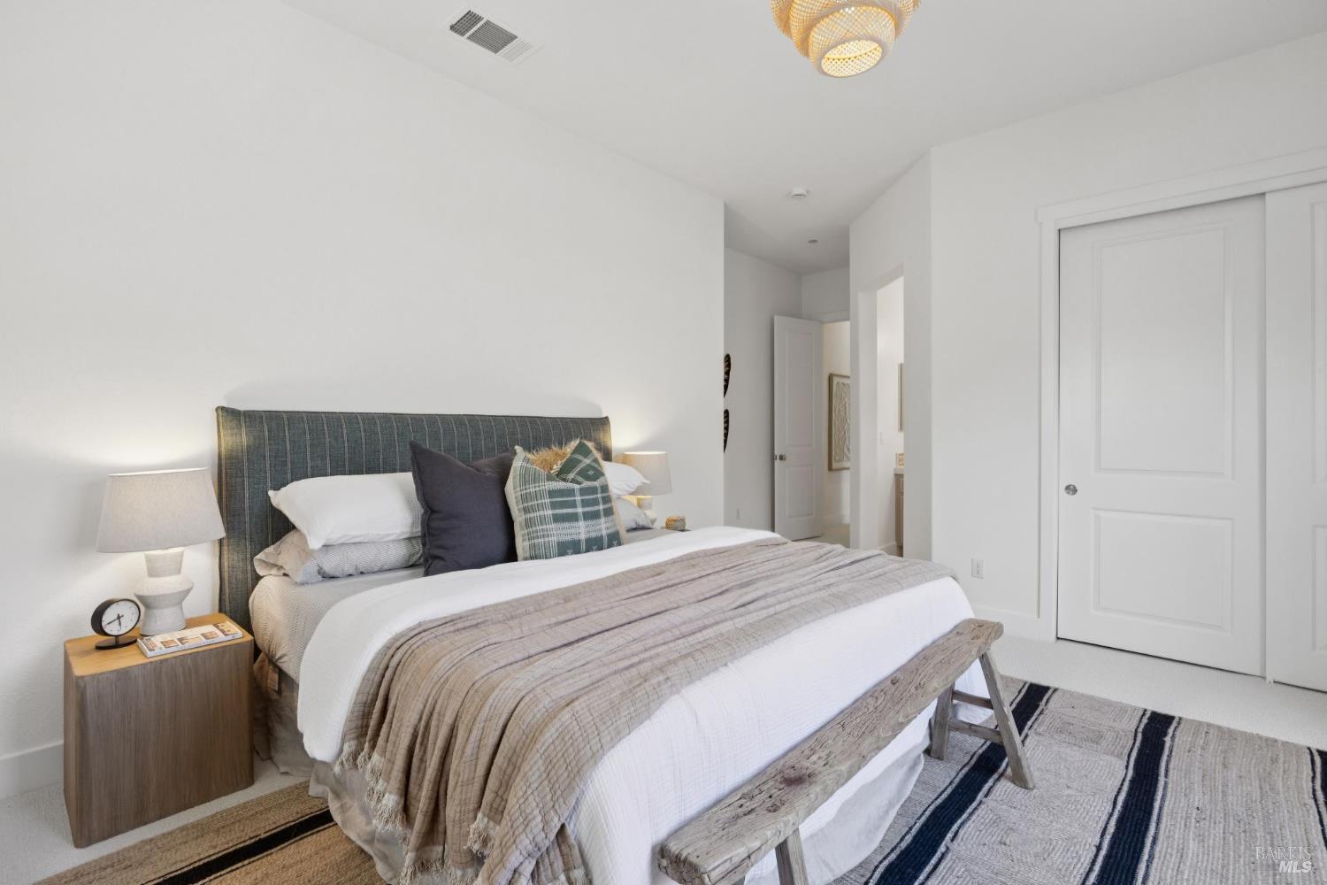 Detail Gallery Image 36 of 49 For 221 Spindle Ct, San Rafael,  CA 94903 - 4 Beds | 4 Baths
