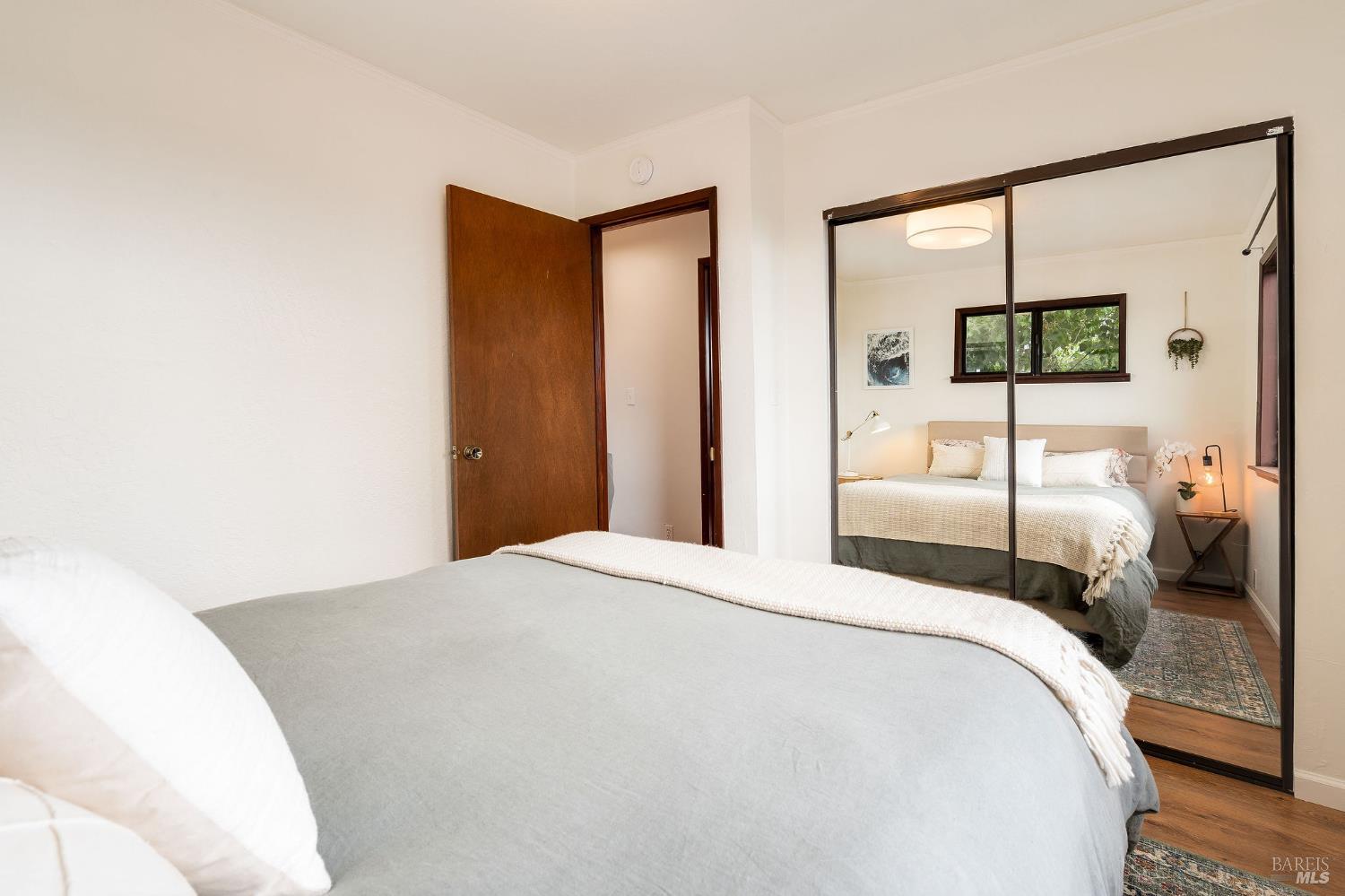 Detail Gallery Image 34 of 52 For 3009 Humboldt Ave, Oakland,  CA 94602 - 5 Beds | 2 Baths