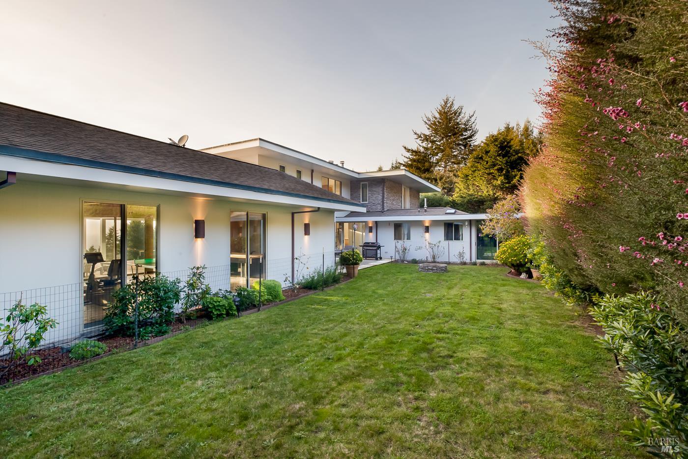 Detail Gallery Image 39 of 49 For 43850 Buckhorn Cove Rd, Little River_1,  CA 95456 - 3 Beds | 4/1 Baths