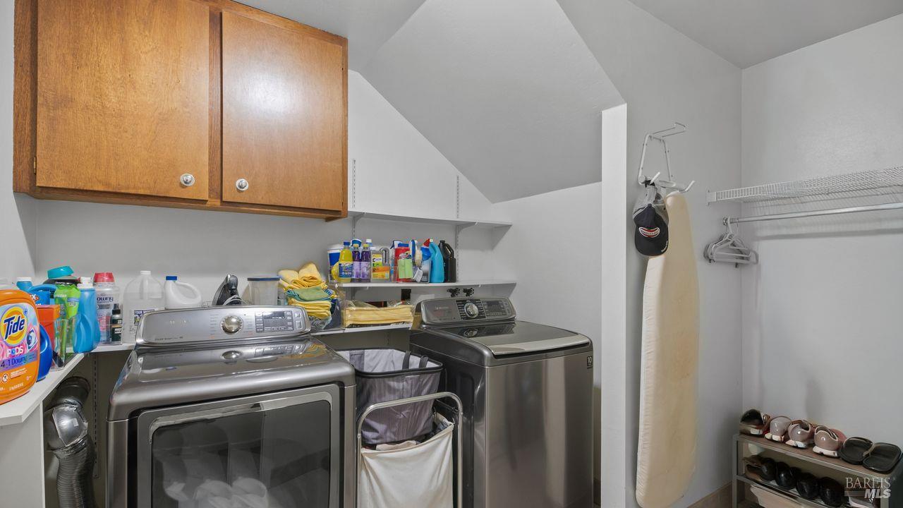 Detail Gallery Image 36 of 42 For 170 Wild Horse Valley Dr, Novato,  CA 94947 - 5 Beds | 2/1 Baths