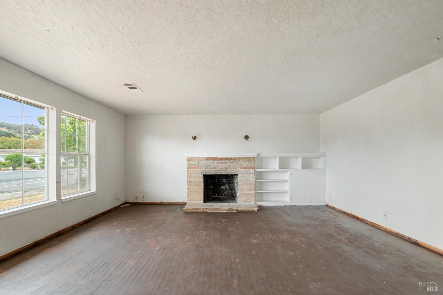 Detail Gallery Image 8 of 34 For 2640 Old Sonoma Rd, Napa,  CA 94558 - 2 Beds | 1 Baths