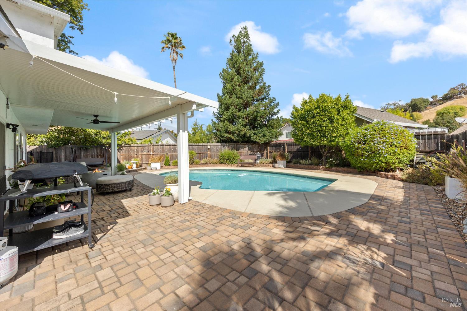 Detail Gallery Image 29 of 46 For 136 Suisun Ct, Vacaville,  CA 95688 - 4 Beds | 3 Baths