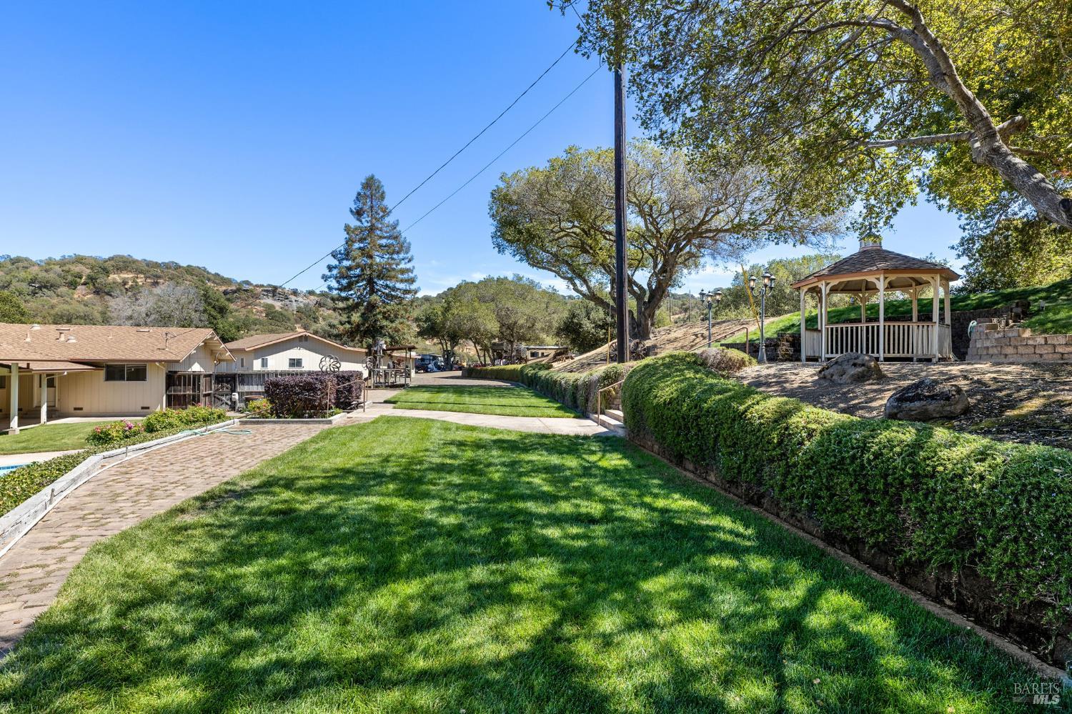 Detail Gallery Image 48 of 64 For 1850 Cravea Ln, Fairfield,  CA 94534 - 5 Beds | 2/1 Baths
