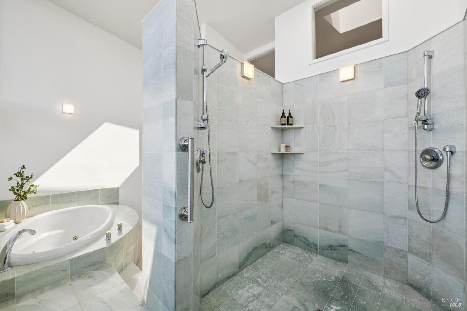 Detail Gallery Image 30 of 66 For 15 Prospect Ave, Sausalito,  CA 94965 - 3 Beds | 3/2 Baths