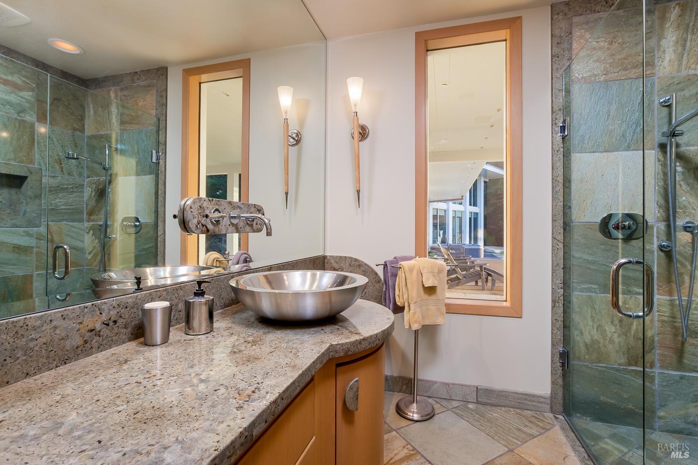 Detail Gallery Image 14 of 49 For 43850 Buckhorn Cove Rd, Little River_1,  CA 95456 - 3 Beds | 4/1 Baths