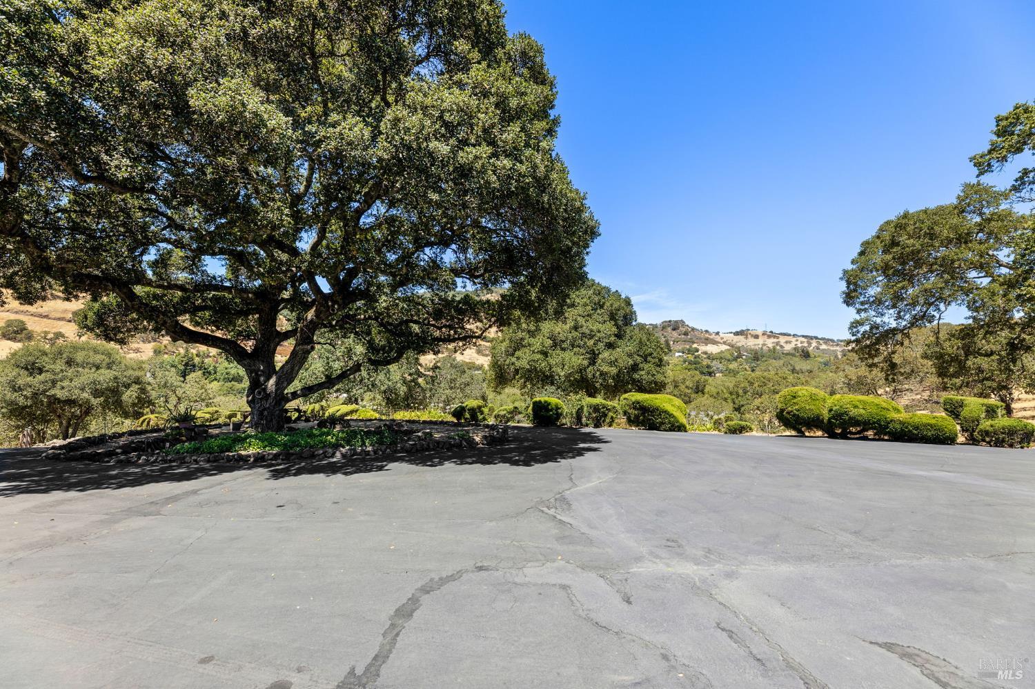 Detail Gallery Image 19 of 64 For 1850 Cravea Ln, Fairfield,  CA 94534 - 5 Beds | 2/1 Baths