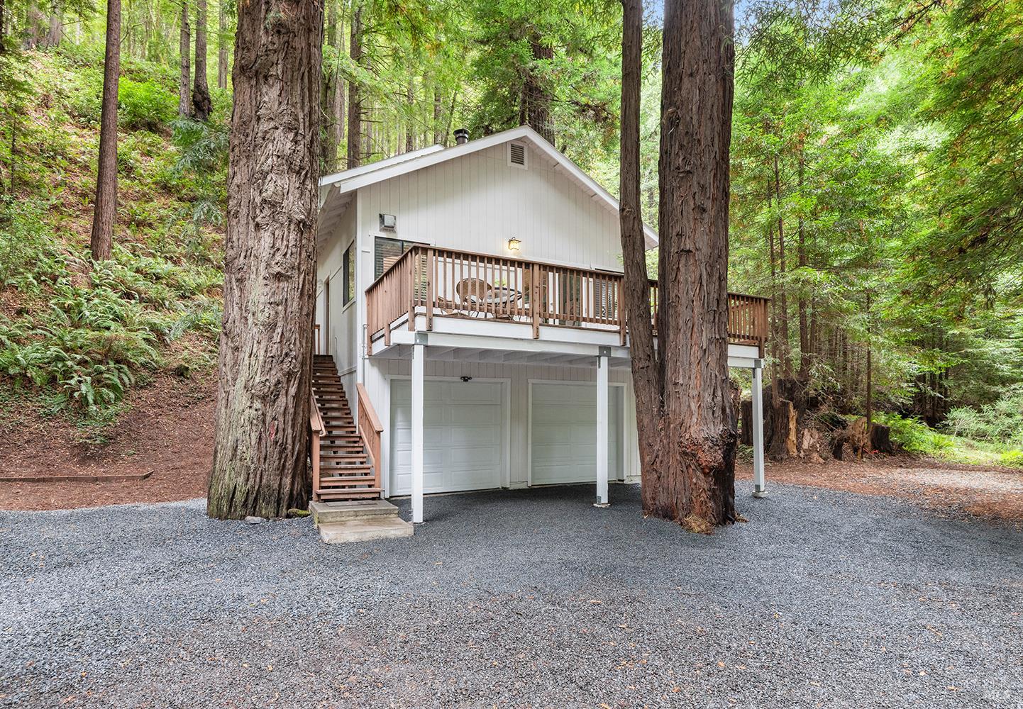 Detail Gallery Image 3 of 25 For 1025 Cazadero Hwy, Cazadero,  CA 95421 - 2 Beds | 2 Baths