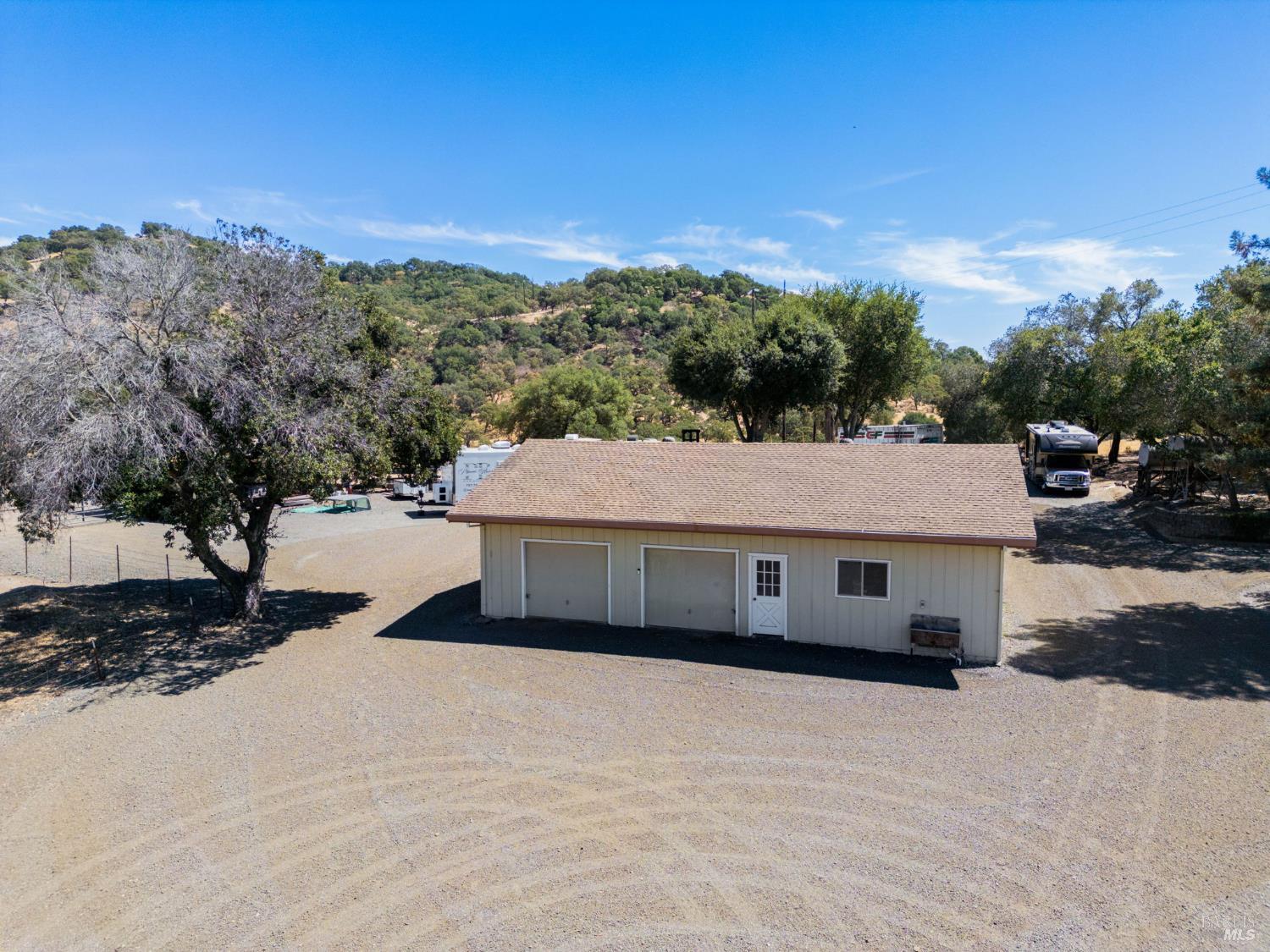 Detail Gallery Image 49 of 64 For 1850 Cravea Ln, Fairfield,  CA 94534 - 5 Beds | 2/1 Baths